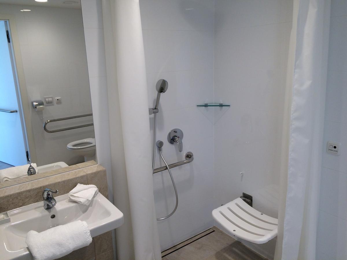 Hotel Erwin Junker Holice المظهر الخارجي الصورة